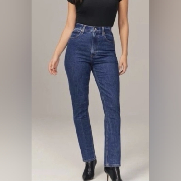 Abercrombie & Fitch Denim - Abercrombie & Fitch Ultra High Rise Slim Straight Jeans